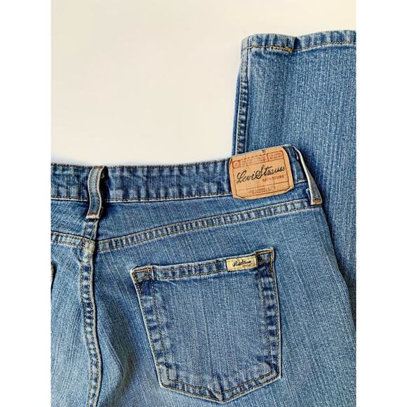 Vintage LEVI'S Low Rise Light Wash Cotton Bootcut Jean's Women's Size 10 Medium - Picture 8 of 10
